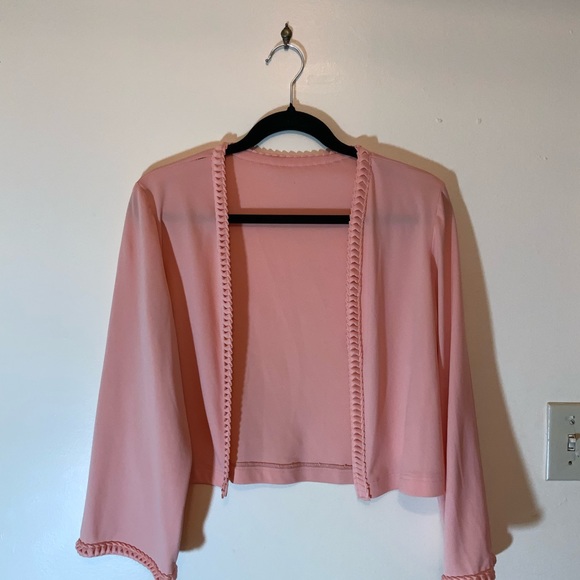 VTG Handmade Salmon pink cardigan with frosting ruffled edging. - Picture 6 of 10